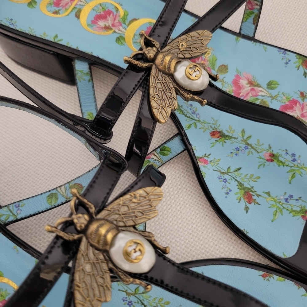 Gucci Black Sandals with Gold Bee Detail - Picture 6 of 8